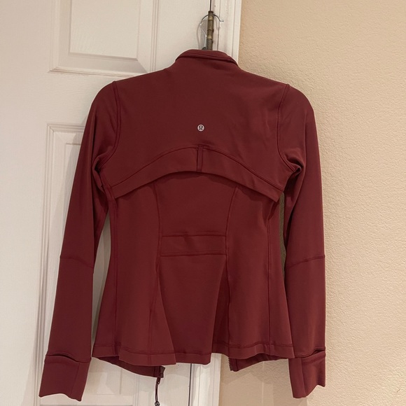 lululemon define - Picture 2 of 4